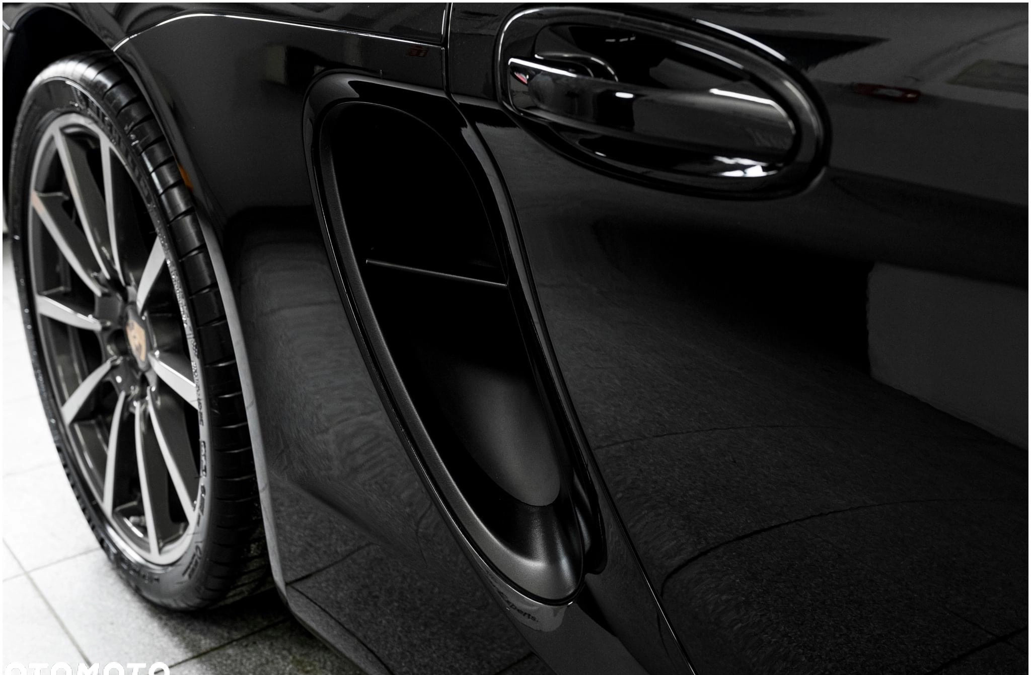 Porsche Cayman cena 200000 przebieg: 41000, rok produkcji 2014 z Bydgoszcz małe 379